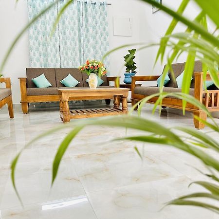 Tirupati Homestay - Shilparamam - Luxury Ac Apartments By Stayflexi - Fast Wifi, Kitchen, Android Tv - Walk To Ps4 Pure Veg Restaurant - Easy Access To Airport, Railway Station And To All Temples Exteriör bild