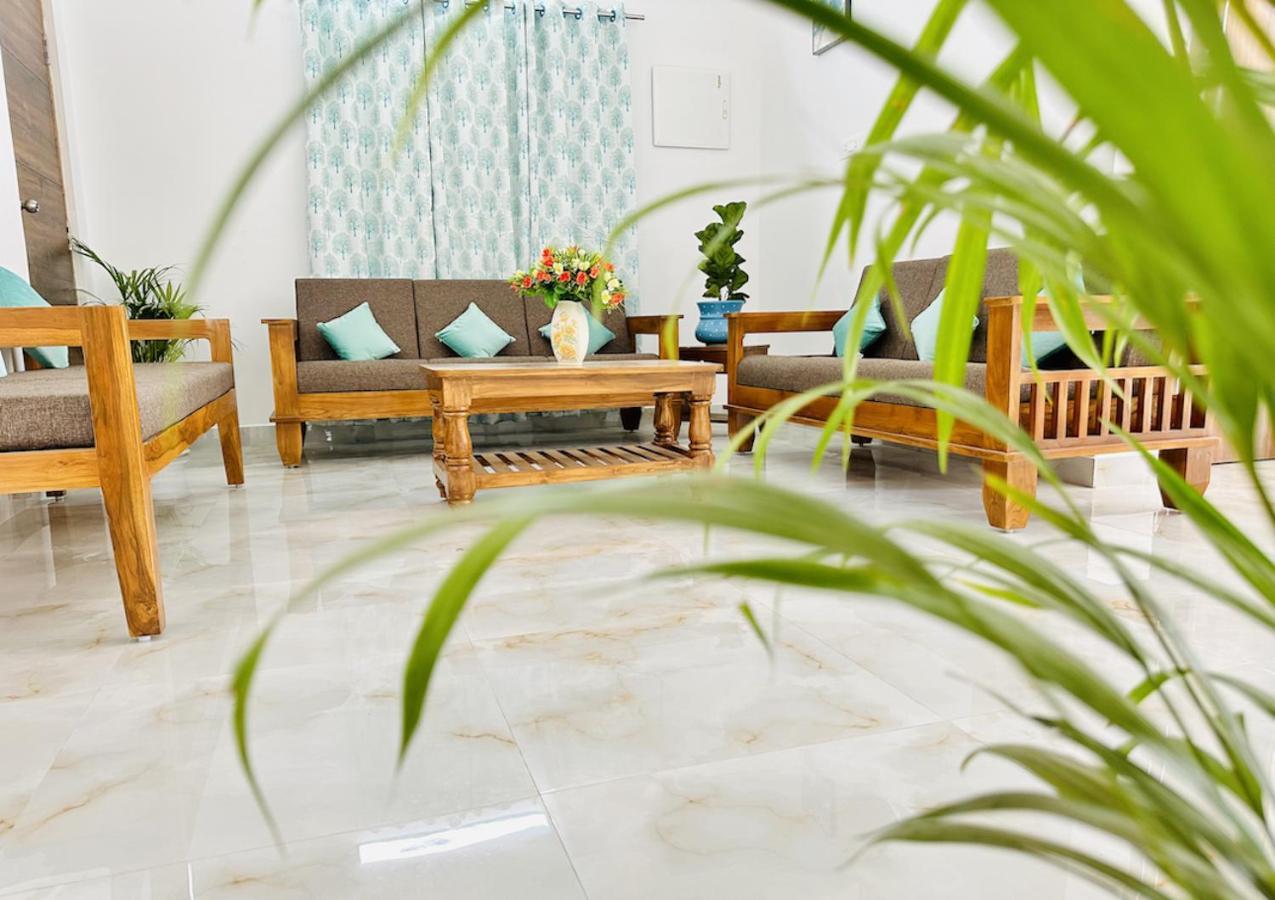 Tirupati Homestay - Shilparamam - Luxury Ac Apartments By Stayflexi - Fast Wifi, Kitchen, Android Tv - Walk To Ps4 Pure Veg Restaurant - Easy Access To Airport, Railway Station And To All Temples Exteriör bild