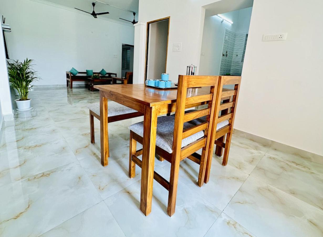 Tirupati Homestay - Shilparamam - Luxury Ac Apartments By Stayflexi - Fast Wifi, Kitchen, Android Tv - Walk To Ps4 Pure Veg Restaurant - Easy Access To Airport, Railway Station And To All Temples Exteriör bild