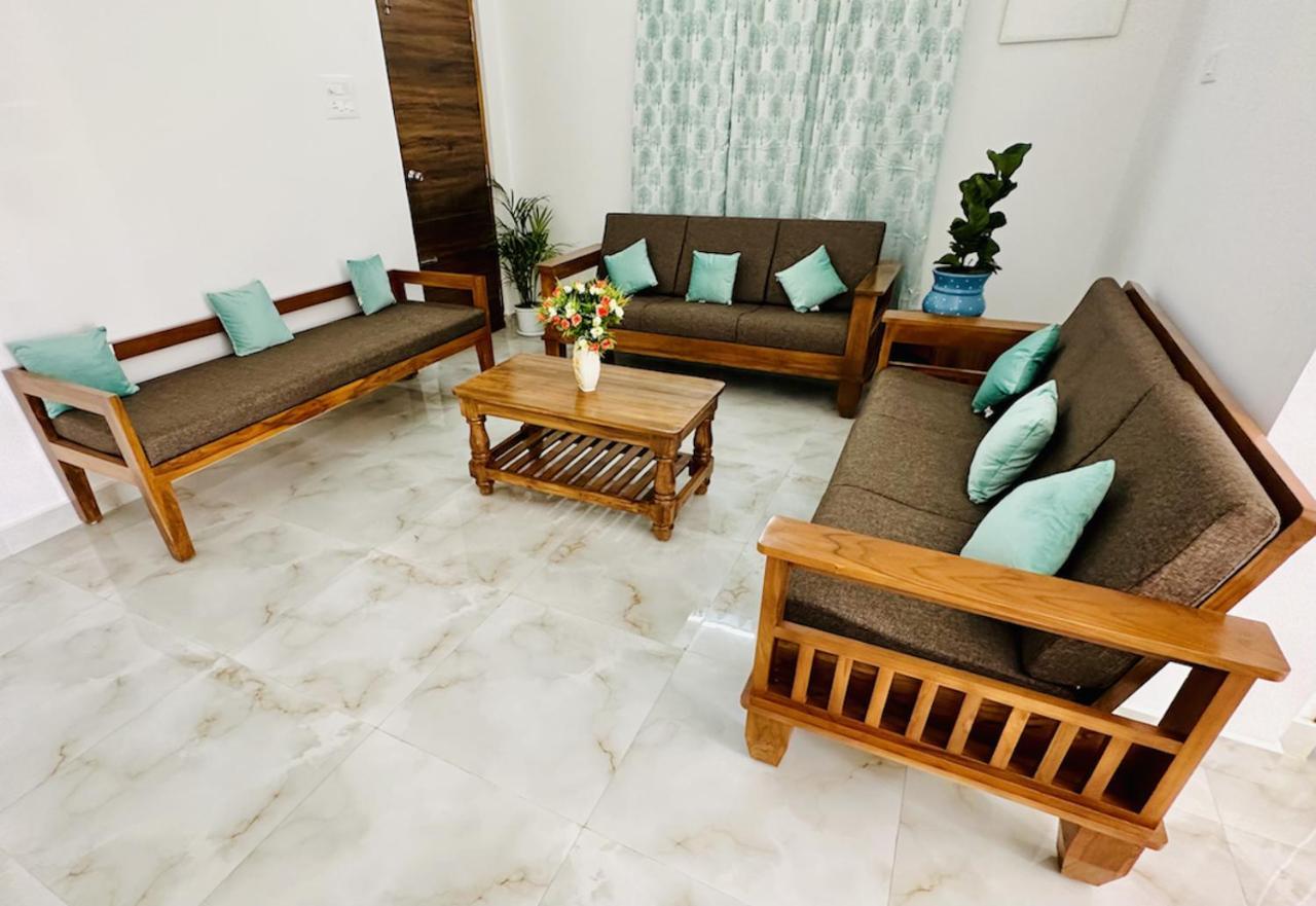 Tirupati Homestay - Shilparamam - Luxury Ac Apartments By Stayflexi - Fast Wifi, Kitchen, Android Tv - Walk To Ps4 Pure Veg Restaurant - Easy Access To Airport, Railway Station And To All Temples Exteriör bild