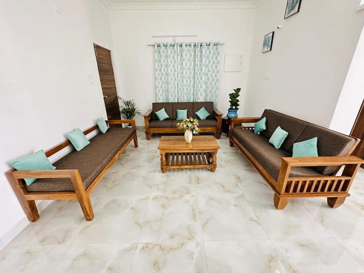 Tirupati Homestay - Shilparamam - Luxury Ac Apartments By Stayflexi - Fast Wifi, Kitchen, Android Tv - Walk To Ps4 Pure Veg Restaurant - Easy Access To Airport, Railway Station And To All Temples Exteriör bild