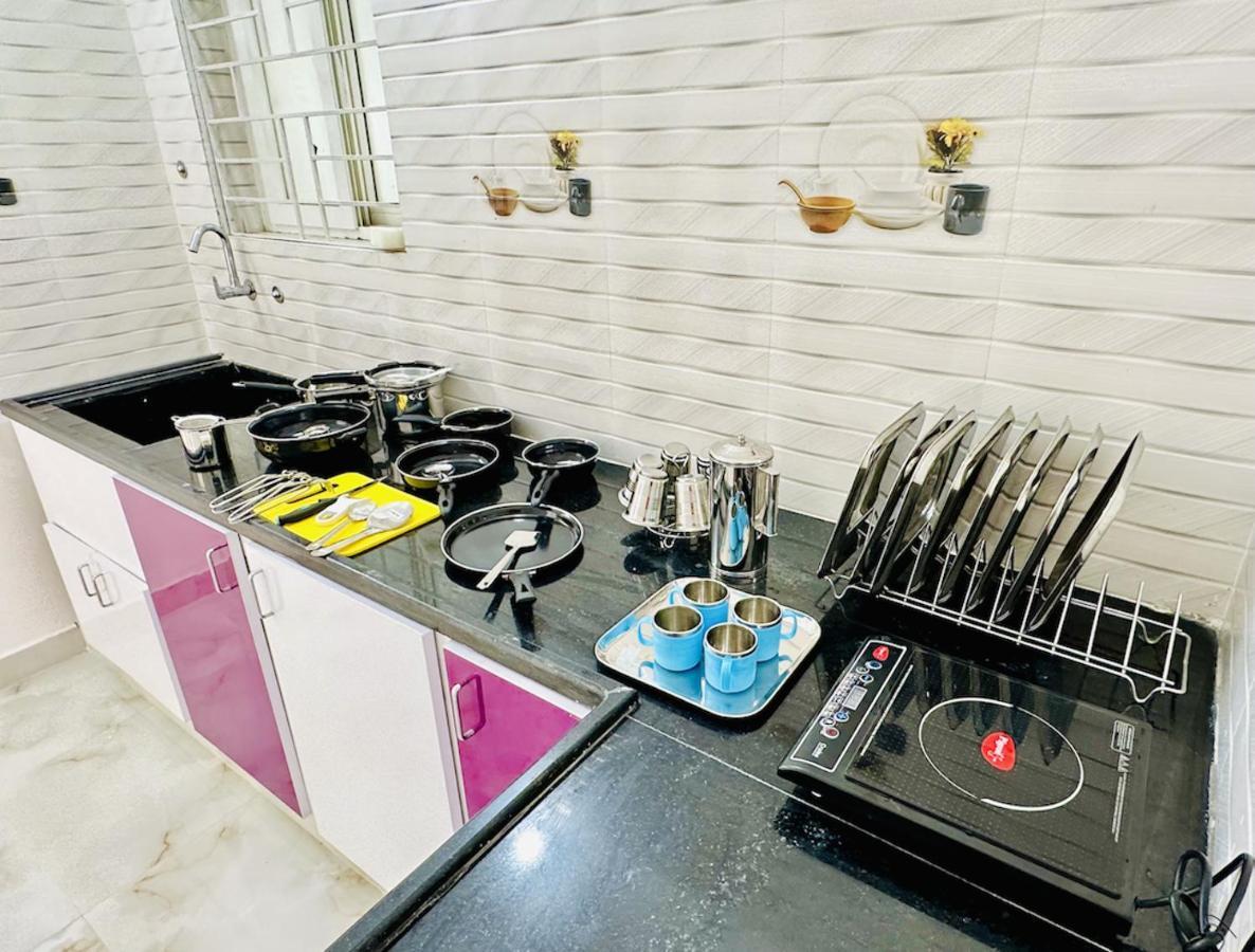 Tirupati Homestay - Shilparamam - Luxury Ac Apartments By Stayflexi - Fast Wifi, Kitchen, Android Tv - Walk To Ps4 Pure Veg Restaurant - Easy Access To Airport, Railway Station And To All Temples Exteriör bild